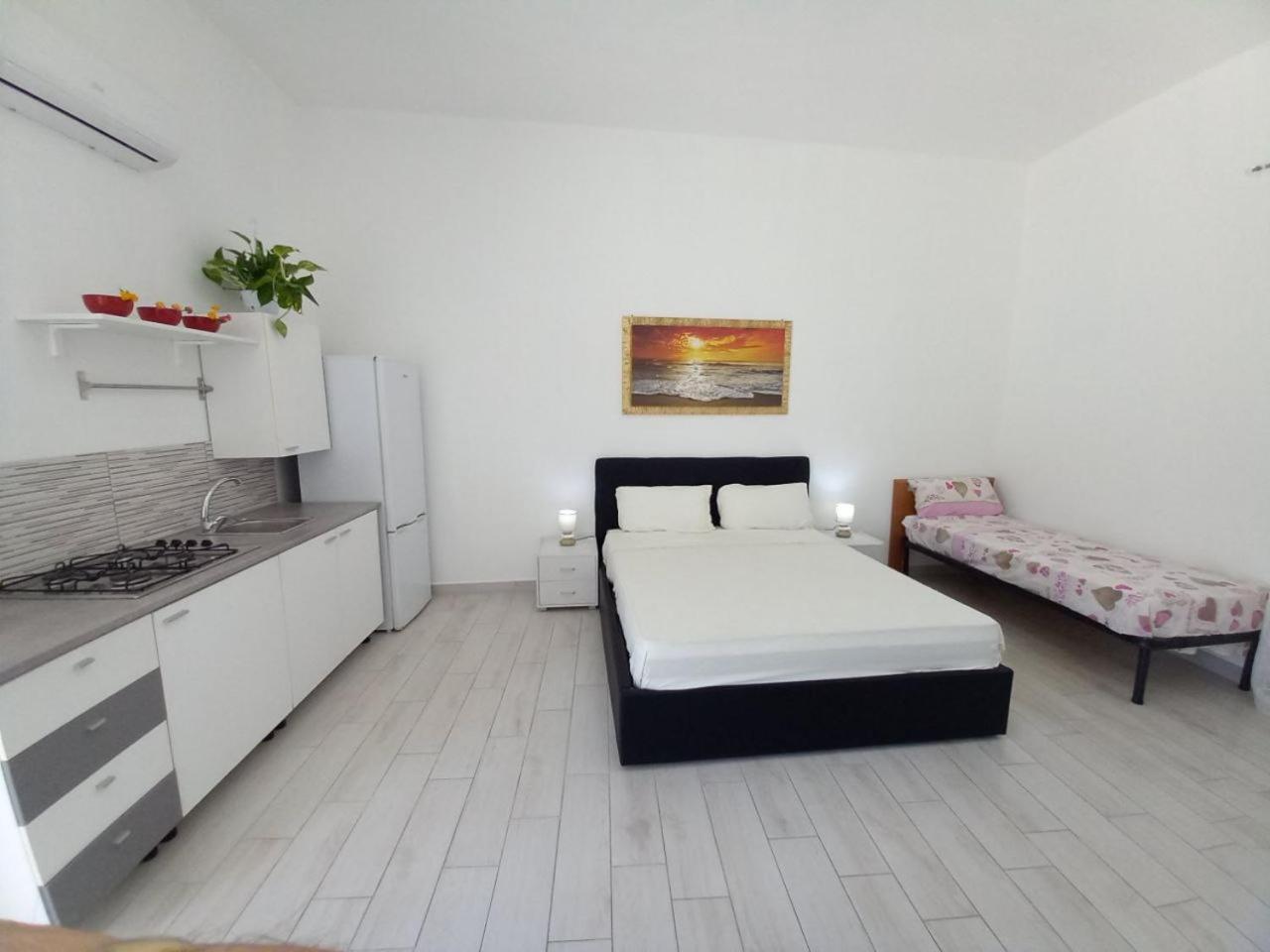 Villa Rosa 卡斯泰拉马莱 外观 照片
