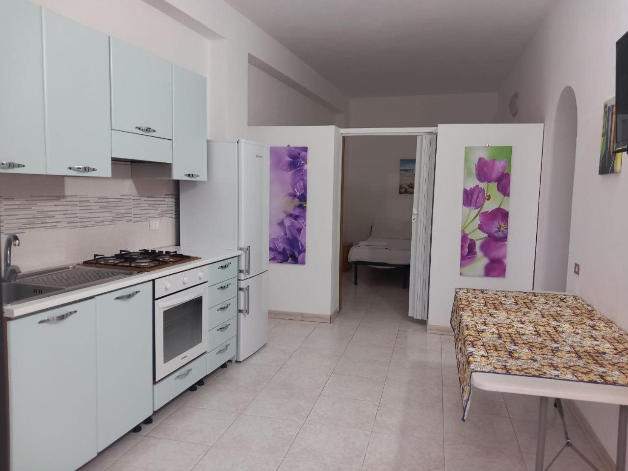 Villa Rosa 卡斯泰拉马莱 外观 照片